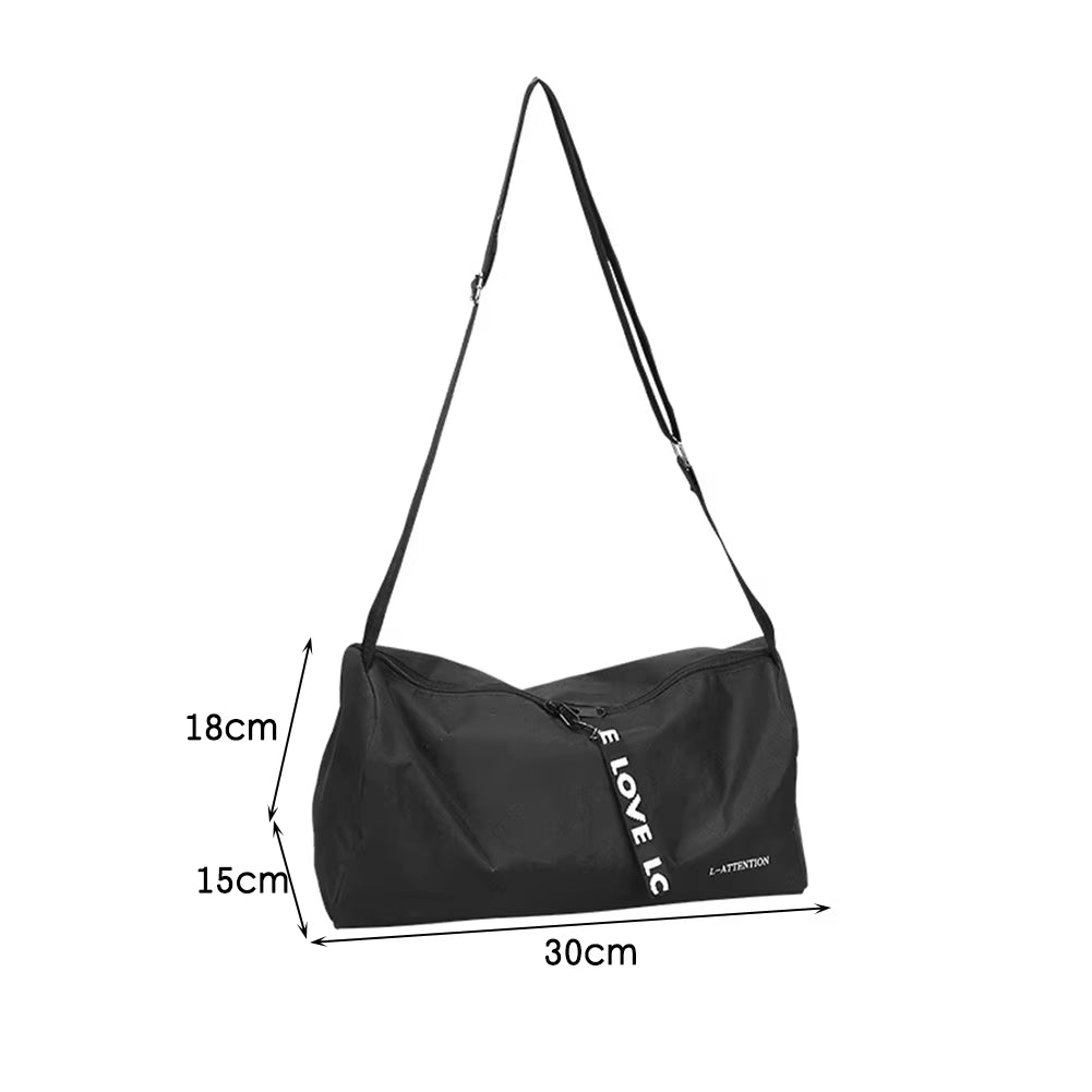 Averro Essential 600D Gym Bag - Black