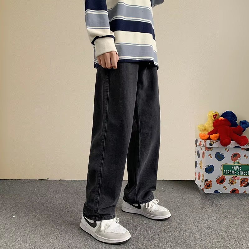 Signature Loose-Fit Denim Jeans