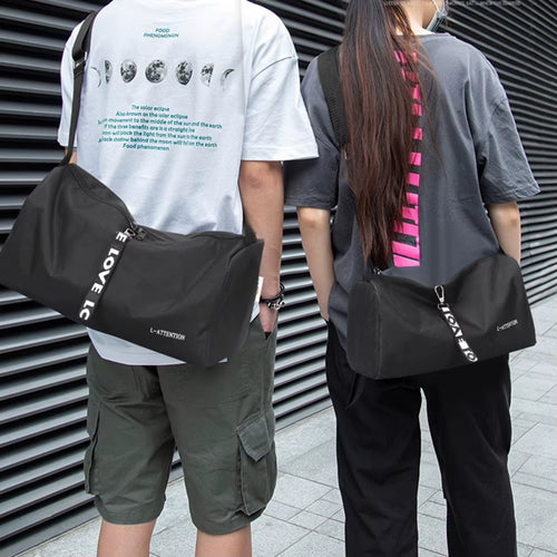Averro Essential 600D Gym Bag - Black